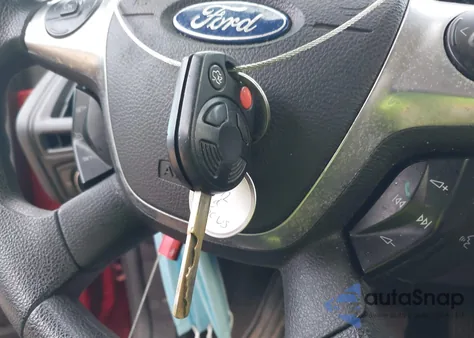 2012 Ford Focus Se из США, поврежденный, VIN 1FAHP3K27CL312873